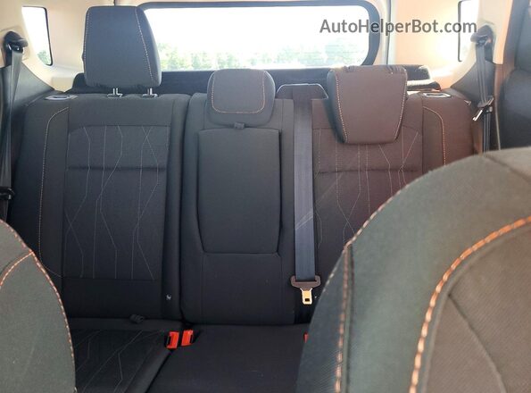 MAJ6S3GL5MC406923 2021 FORD ECOSPORT White Widok tylnych siedzeń