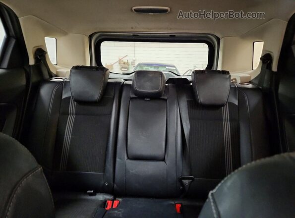 MAJ6S3JL2LC343254 2020 FORD ECOSPORT Серебряный Вид задних сидений