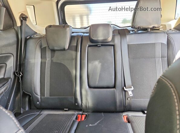 MAJ6S3JL3KC284150 2019 FORD ECOSPORT Gray Widok tylnych siedzeń