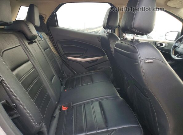 MAJ6S3KL0LC352825 2020 FORD ECOSPORT Silver Widok wnętrza z tyłu