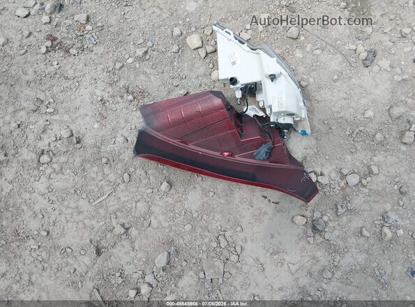 MAJ6S3KL4NC464949 2022 FORD ECOSPORT Red Instrument cluster view