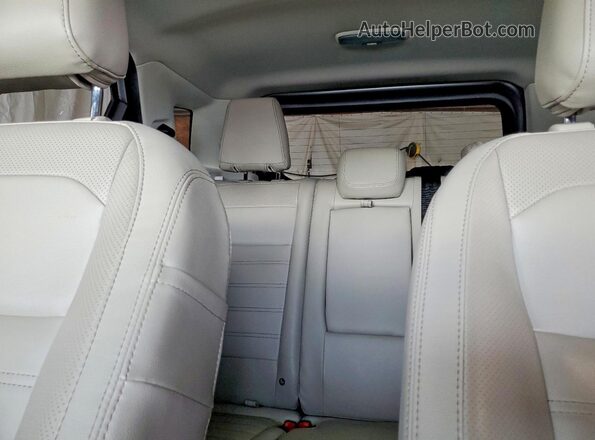 MAJ6S3KL9KC260711 2019 FORD ECOSPORT Silver Հետևի նստատեղերի տեսք