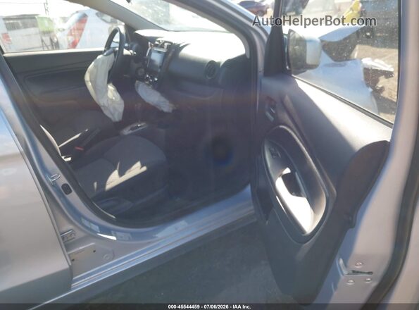 ML32A3HJ0KH014153 2019 MITSUBISHI MIRAGE Light Blue Вид салона спереди