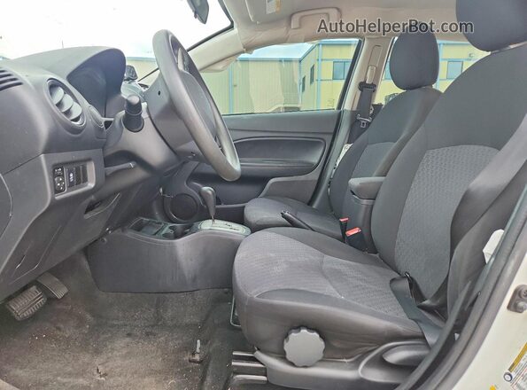 ML32A3HJ2KH008340 2019 MITSUBISHI MIRAGE White Սալոնի դիմացի տեսք