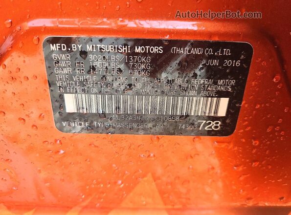 ML32A3HJ6HH010858 2017 MITSUBISHI MIRAGE Orange Widok komory silnika