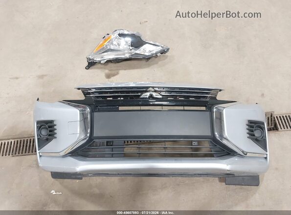 ML32AUHJXRH006867 2024 MITSUBISHI MIRAGE Silver Instrument cluster view