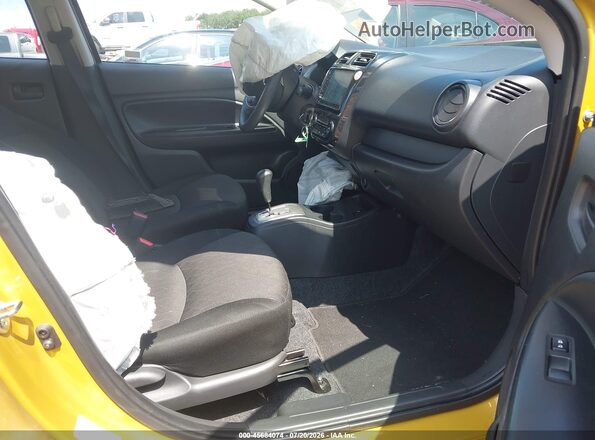 ML32AUHJXRH025662 2024 MITSUBISHI MIRAGE Gold Front interior view