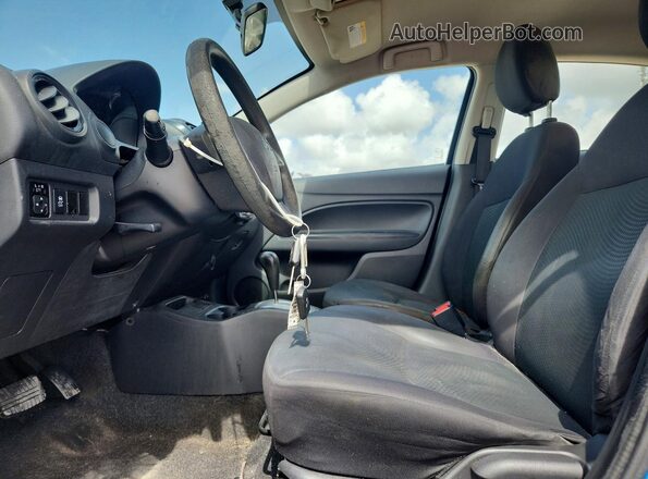 ML32F3FJ0JHF13170 2018 MITSUBISHI MIRAGE Blue Widok wnętrza z przodu
