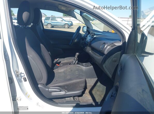 ML32F3FJ0LHF10448 2020 MITSUBISHI MIRAGE G4 White Սալոնի դիմացի տեսք