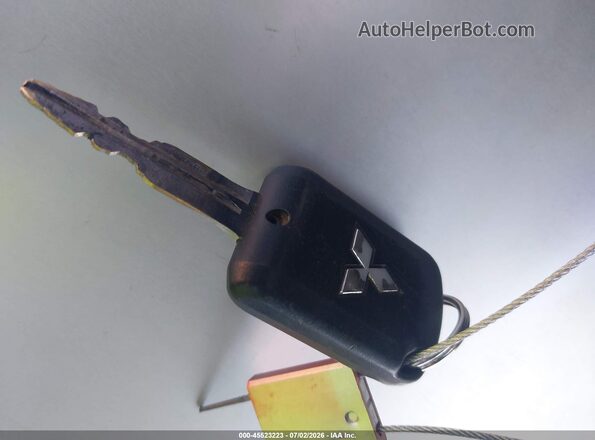 ML32F3FJ0LHF10448 2020 MITSUBISHI MIRAGE G4 White Առջևի վահանակի տեսք