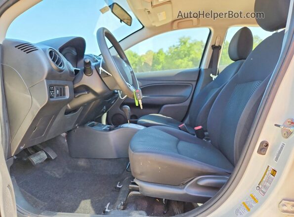 ML32F3FJ5JHF05002 2018 MITSUBISHI MIRAGE White Front interior view
