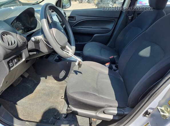 ML32F3FJ5JHF14394 2018 MITSUBISHI MIRAGE Silver Vista interior delantera