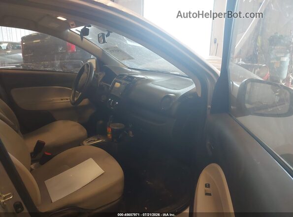 ML32F3FJ5KHF06684 2019 MITSUBISHI MIRAGE G4 Silver Սալոնի դիմացի տեսք