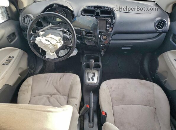 ML32F3FJ8HH002510 2017 MITSUBISHI MIRAGE Purple Vista del salpicadero