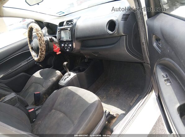 ML32F3FJ9JHF13457 2018 MITSUBISHI MIRAGE G4 White Вид салону спереду