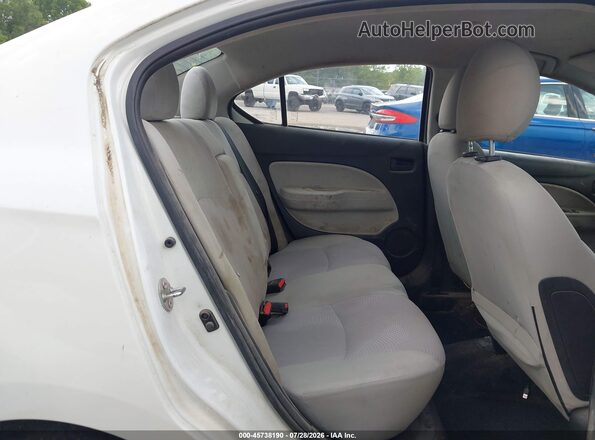 ML32F3FJXJHF04573 2018 MITSUBISHI MIRAGE G4 White VIN კოდის სტიკერის ხედი