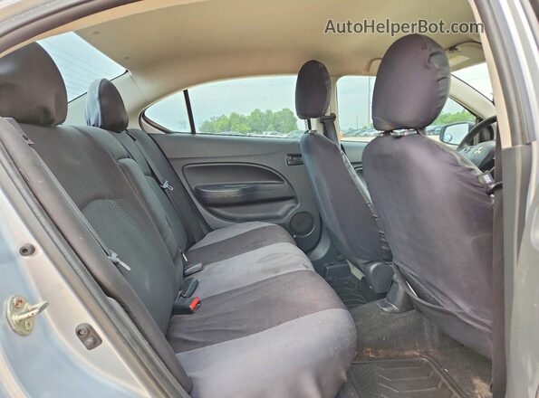 ML32F3FJXJHF10647 2018 MITSUBISHI MIRAGE Silver Widok tylnych siedzeń