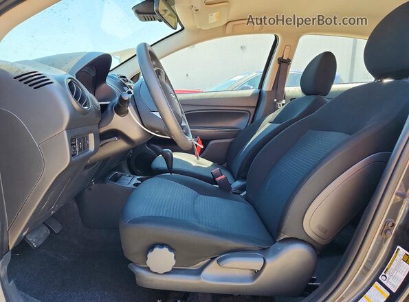 ML32FUFJ1RHF18251 2024 MITSUBISHI MIRAGE Серый Вид салона спереди