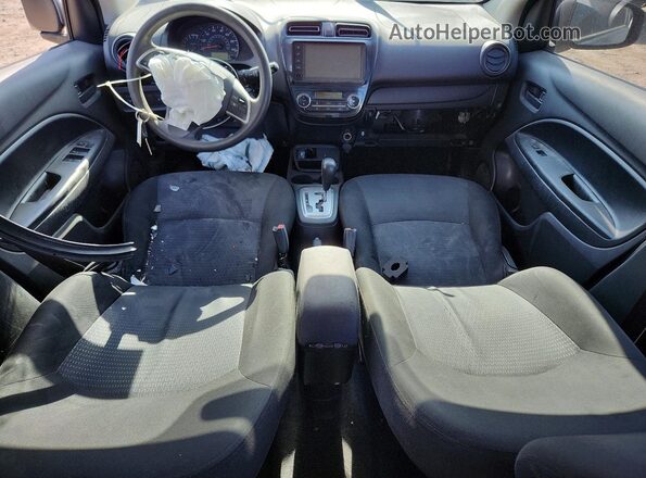 ML32FUFJ2NHF02733 2022 MITSUBISHI MIRAGE Silver Widok deski rozdzielczej