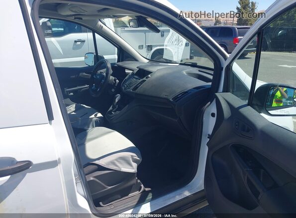 NM0LE7E76J1375459 2018 FORD TRANSIT CONNECT White Widok wnętrza z przodu