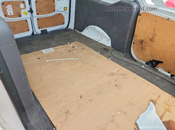 NM0LS7E23K1422087 2019 FORD TRANSIT White Rear seats view