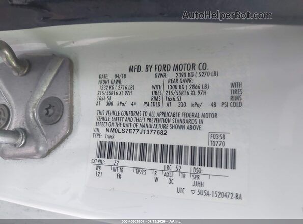 NM0LS7E77J1377682 2018 FORD TRANSIT CONNECT White Widok komory silnika