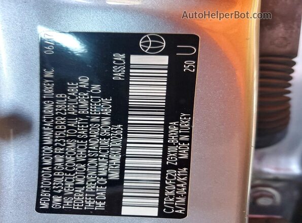 NMTKHMBX0JR023634 2018 TOYOTA C-HR Silver Vista del compartimento del motor