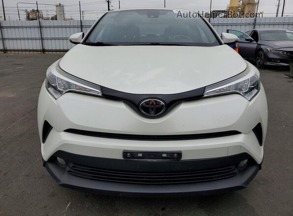 NMTKHMBX0JR040692 2018 TOYOTA C-HR White Вид спереду