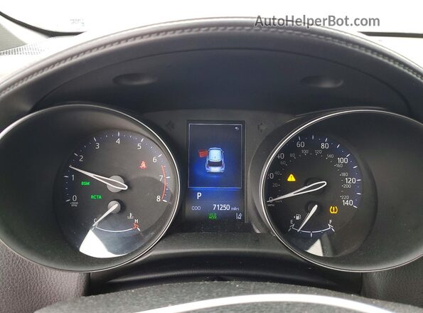 NMTKHMBX0JR040692 2018 TOYOTA C-HR White Вид щитка приладів