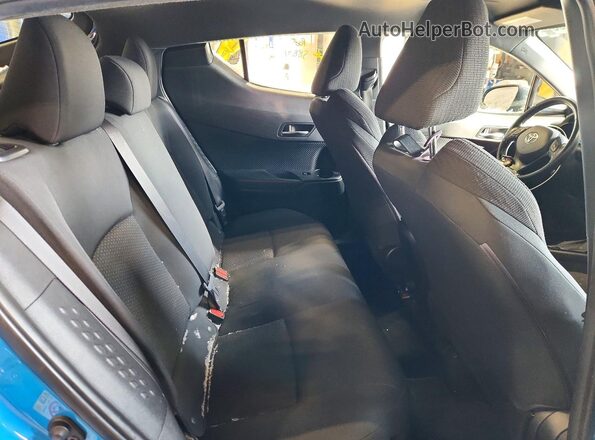 NMTKHMBX0KR068770 2019 TOYOTA C-HR Blue Вид задньої частини салону