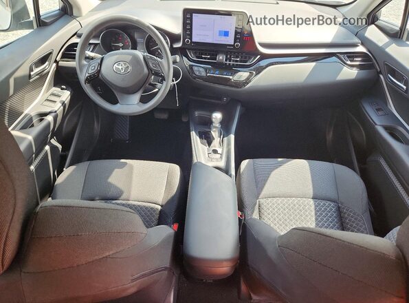 NMTKHMBX0MR130185 2021 TOYOTA C-HR White Առջևի վահանակի տեսք