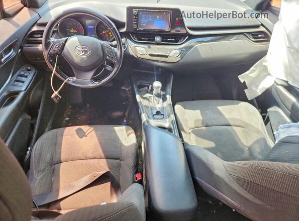 NMTKHMBX1JR011122 2018 TOYOTA C-HR Red წინა პანელის ხედი