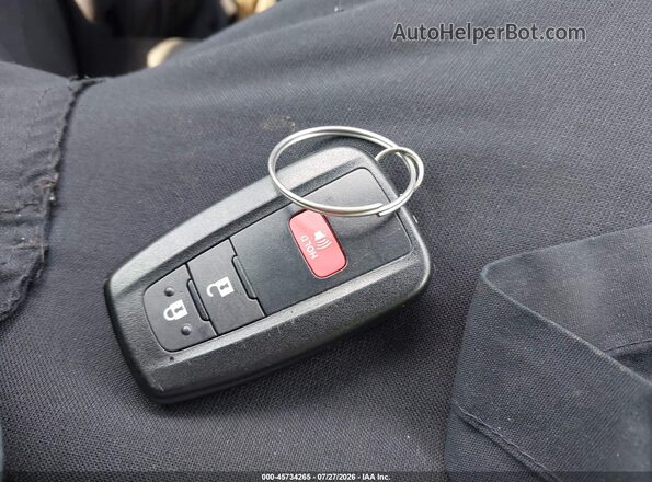 NMTKHMBX1JR033525 2018 TOYOTA C-HR Синий Вид панели приборов