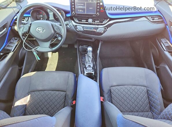 NMTKHMBX1NR146641 2022 TOYOTA C-HR Blue Вид панелі приладів