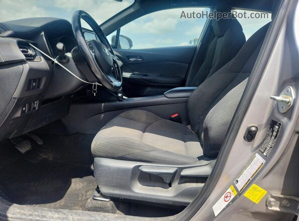 NMTKHMBX2JR010853 2018 TOYOTA C-HR Gray წინა სალონის ხედი