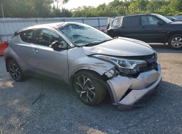 NMTKHMBX3JR056224 2018 TOYOTA C-HR Серебряный Передняя правая четверть