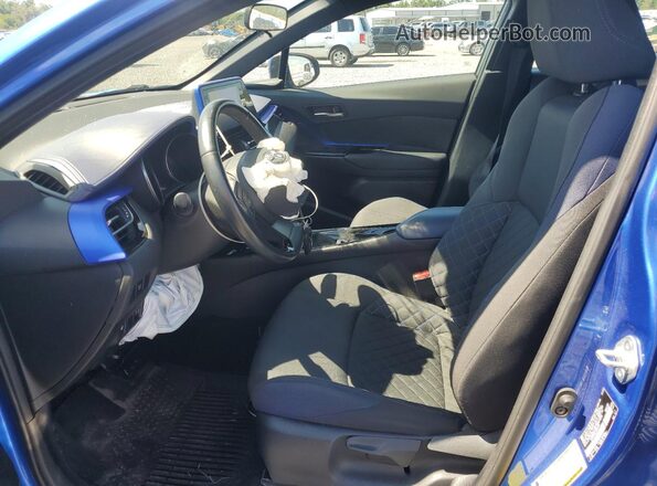 NMTKHMBX3MR119729 2021 TOYOTA C-HR Blue Вид салону спереду