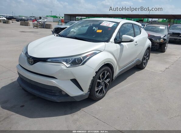 NMTKHMBX4JR049573 2018 TOYOTA C-HR White Передня ліва чверть