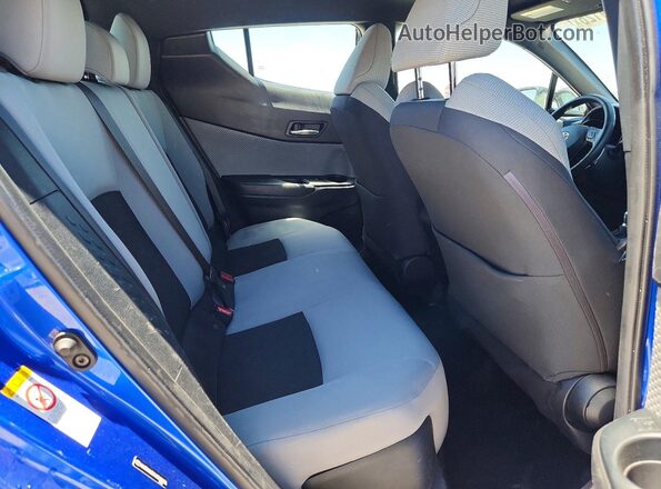 NMTKHMBX4KR080176 2019 TOYOTA C-HR Two Tone Widok tylnych siedzeń