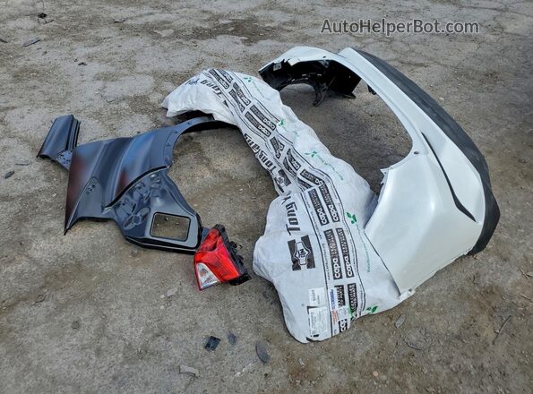 NMTKHMBX5JR029428 2018 TOYOTA C-HR White Вид наклейки з VIN-кодом