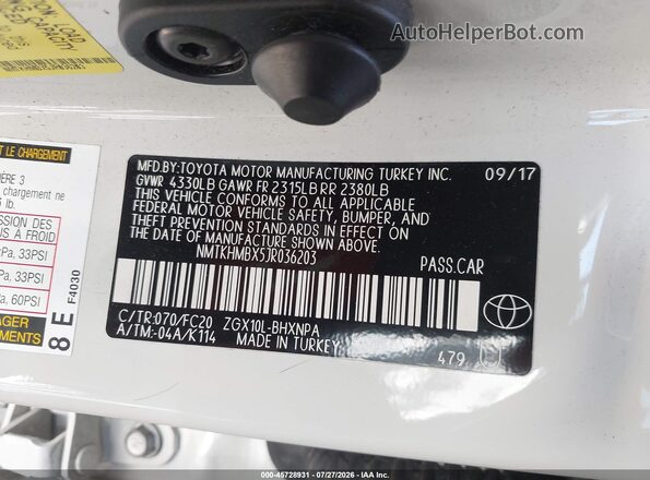 NMTKHMBX5JR036203 2018 TOYOTA C-HR White Вид підкапотного простору