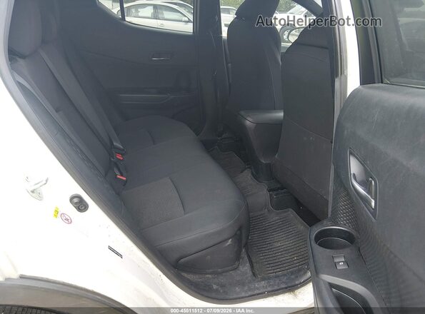 NMTKHMBX6JR006126 2018 TOYOTA C-HR White VIN კოდის სტიკერის ხედი