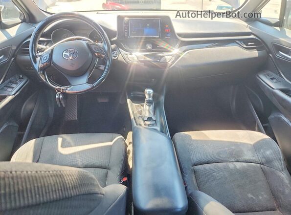 NMTKHMBX6JR010967 2018 TOYOTA C-HR Charcoal Вид панелі приладів