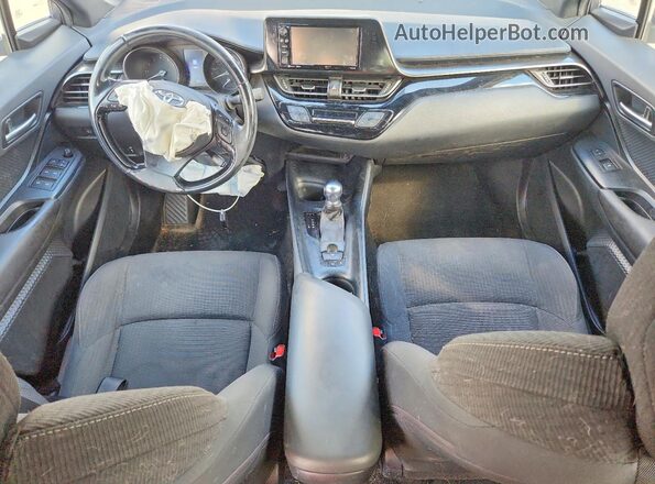 NMTKHMBX6JR042334 2018 TOYOTA C-HR Серый Вид панели приборов