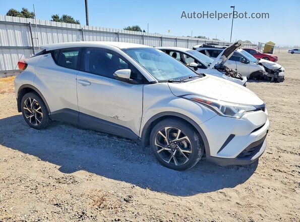 NMTKHMBX6JR050787 2018 TOYOTA C-HR Белый Передняя правая четверть