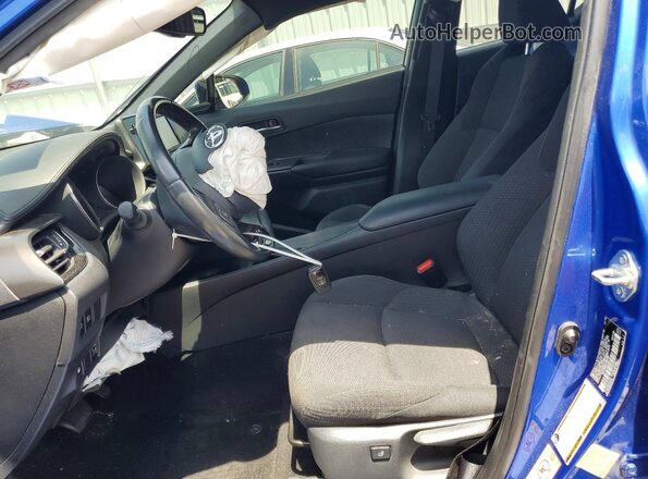 NMTKHMBX6JR057187 2018 TOYOTA C-HR Blue Vista interior delantera
