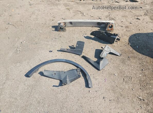 NMTKHMBX7JR023680 2018 TOYOTA C-HR Silver VIN կոդի պիտակի տեսք