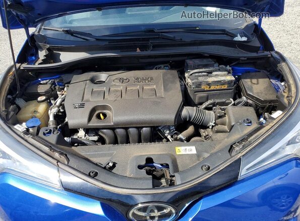 NMTKHMBX7JR038700 2018 TOYOTA C-HR Blue ძრავის განყოფილების ხედი