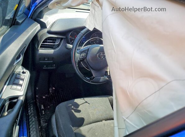 NMTKHMBX7JR038700 2018 TOYOTA C-HR Blue წინა პანელის ხედი