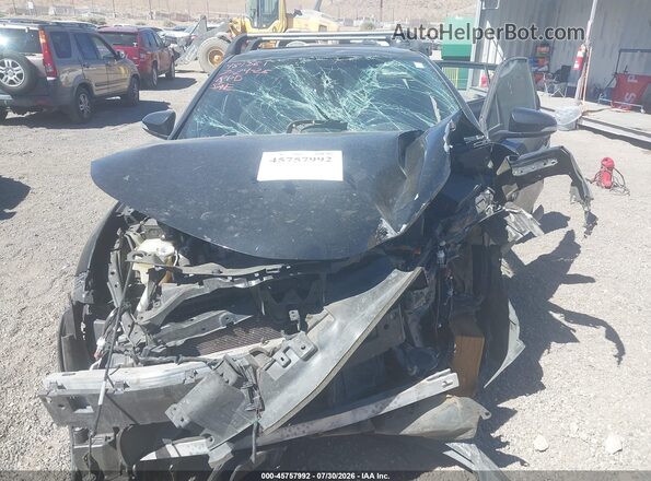 NMTKHMBX7JR039748 2018 TOYOTA C-HR Black Առջևի վահանակի տեսք